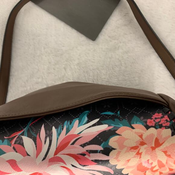 Magnolia & Vine Women's Crossbody Handbag - Picture 3 of 6